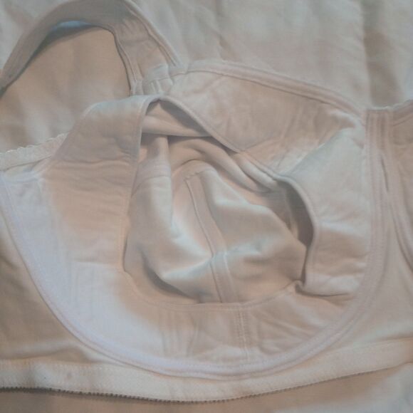 Fancee Free Seamless Soft Cup Nursing Bra. 42J Extra Support Style 94305 NIP - Picture 5 of 7